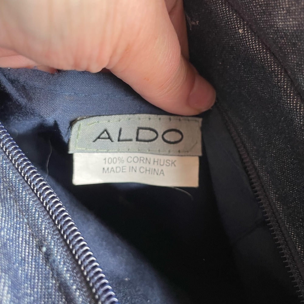 Vintage Aldo Corn Husk and Denim Purse - Picture 7 of 8
